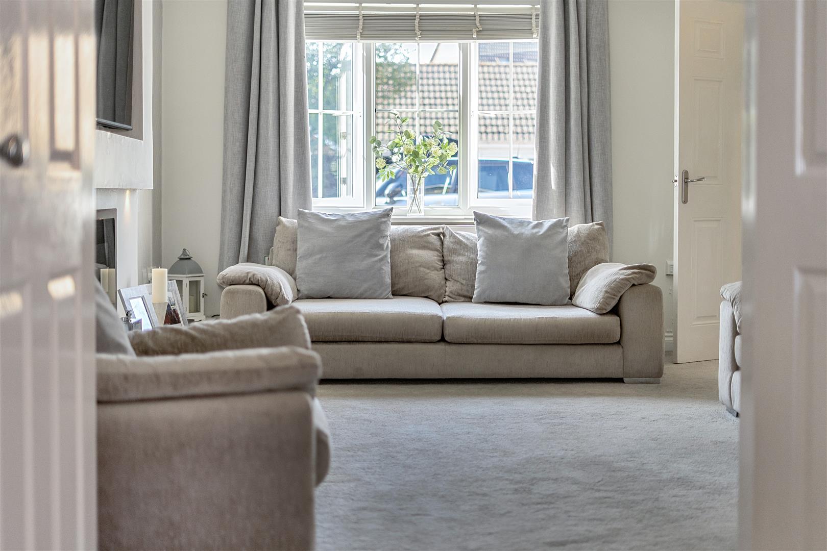 Maes Y Wawr, Birchgrove, Swansea, SA7 0HL